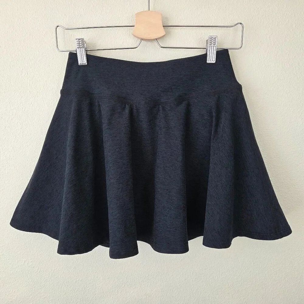Beyond Yoga Space Dye Hot Shot Circle Skirt Size S Black Skort Mini
